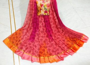 Pure chiffon floral digital print sarees with blouse. (2)