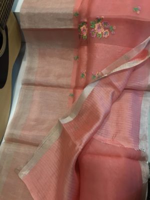 Pure handloom organza embroidary sarees with check blouse (3)