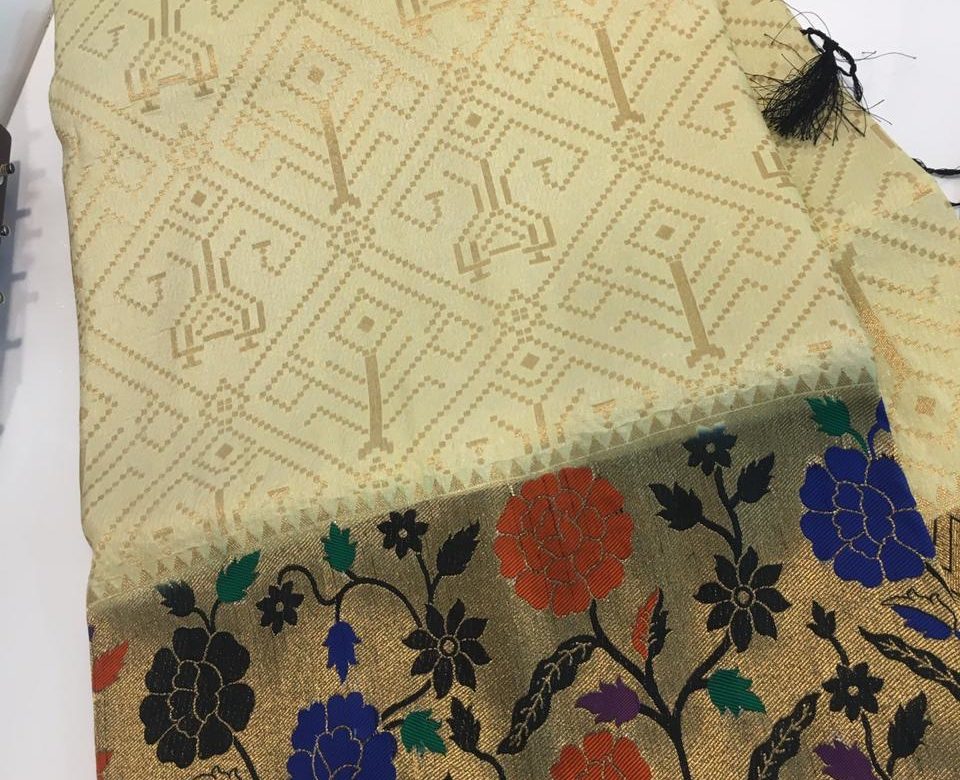 Designer fancy banaras sarees with blouse (53)
