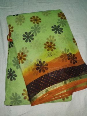Georgette sarees with allover prints with blouse (15)