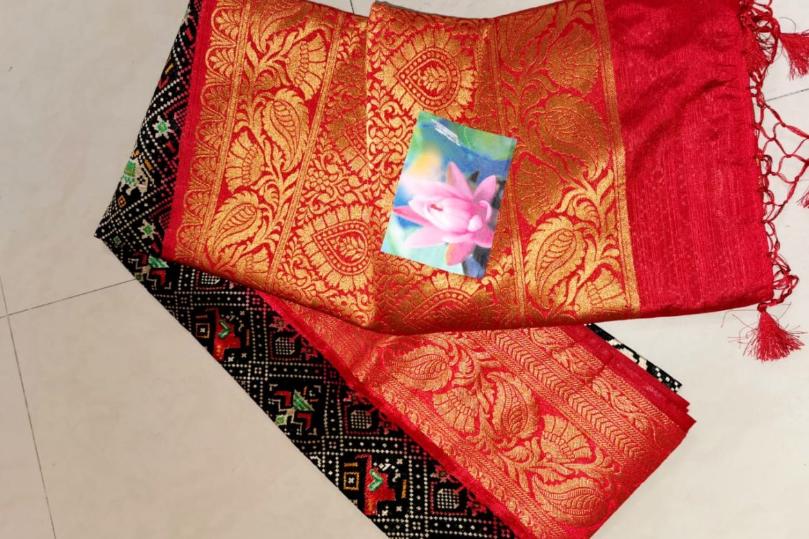 Pure jute silk sarees with contrast blouse (1)