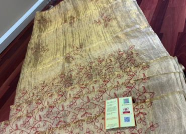 pure tussar tissue embroidary saree with blouse (18)