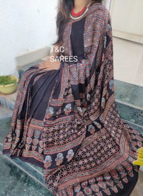 Beautiful ajrakh print sarees (24)
