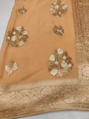 Beautiful khadi georgettes with blouse (8)