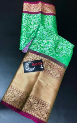 Latest lite weight pattu sarees with blouse (2)