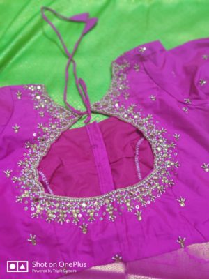 Exclusive soft silk sarees with blouse (3)