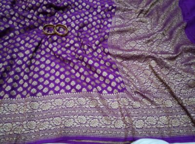 Latest pure khadi georgette sarees with contrast blouse. (7)