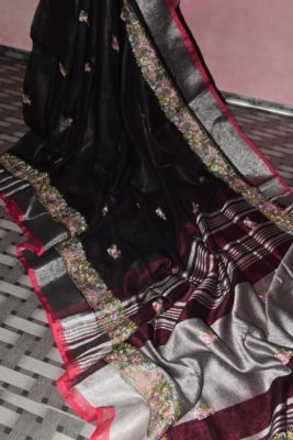 Pure linen sarees with embroidary with blouse (9)