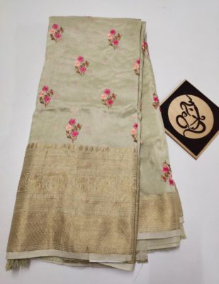 Pure moonga silk with kanchi border (1)