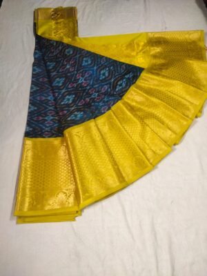 Pure Pochampally Soft Silk Sarees With Blouse (12)