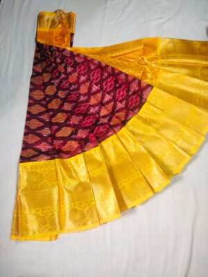 Pure Pochampally Soft Silk Sarees With Blouse (6)
