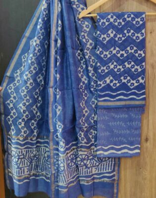 Beautiful Chanderi Silk Dresses (24)