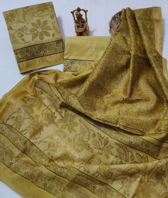 Beautiful Maheshwari Silk Dresses (37)