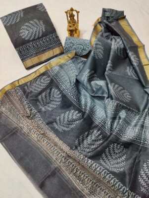 Latest Maheshwari Silk Dress Materials (90)