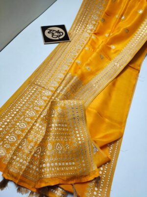 Latest Munga Silk Fabric With Border (15)