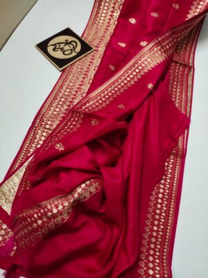 Latest Munga Silk Fabric With Border (2)