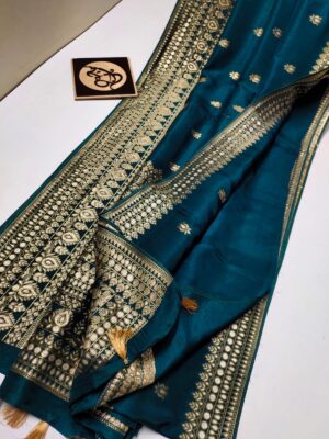 Latest Munga Silk Fabric With Border (22)