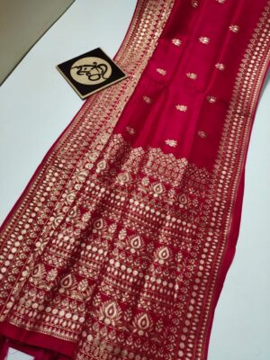 Latest Munga Silk Fabric With Border (5)