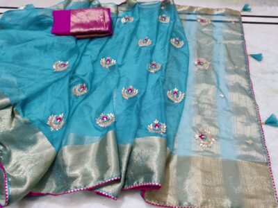 Latest Organza Sarees With Contrast Blouse (8)