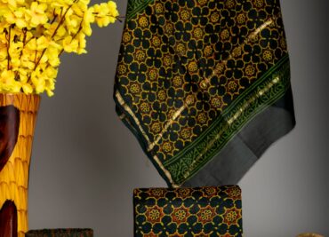 Beautiful Chanderi Dress Materials Online (50)
