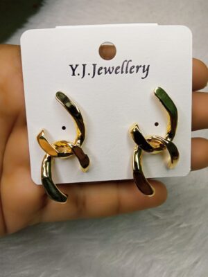 Latest Exclusive Earrings Collections (20)