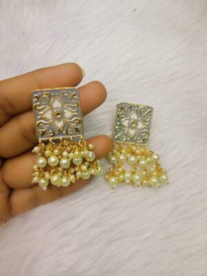 Latest Exclusive Earrings Collections (4)
