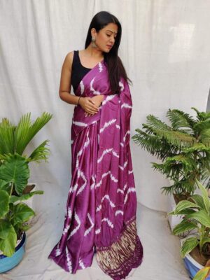 Simple Lehariya Pattern Modal Silk Sarees (8)