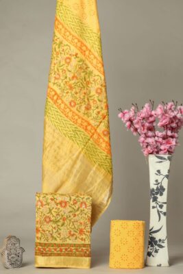 Exclusive Maheshwari Silk Dress Materials Online (26)