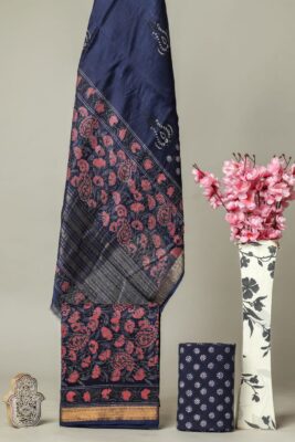 Exclusive Maheshwari Silk Dress Materials Online (50)