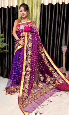 Muslin Embroidary Work Sarees With Blouse (1)