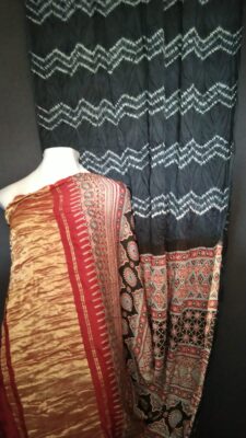 Exclusive Modal Silk Sarees With Price (4)