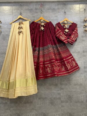 Pure Gajji Silk Nakshi Lagdi Pallu Lehangas (15)