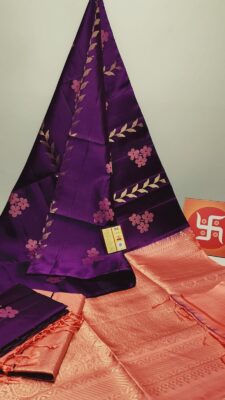 Kanchipuram Silk With Floral Designs With Blouse (4)