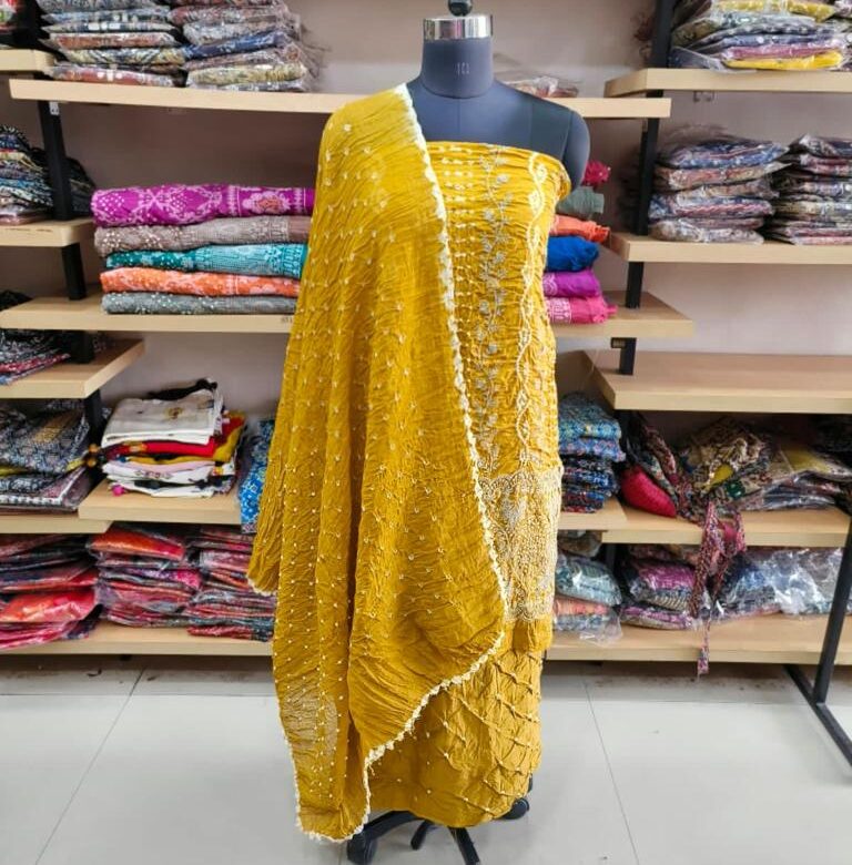 Satin Cotton Lucknowi Suits (13)