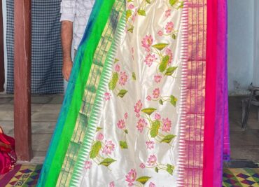 Pure Ikkath Floral Trendy Silk Sarees (6)