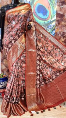 Banaras Munga Silk Sarees With Blouse (1)