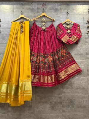Pure Gajji Silk Lehangas Sets (32)