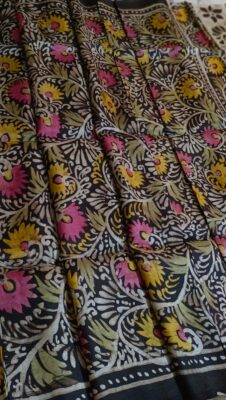 Pure Silk Sarees With Handpainted Batik Design (5)
