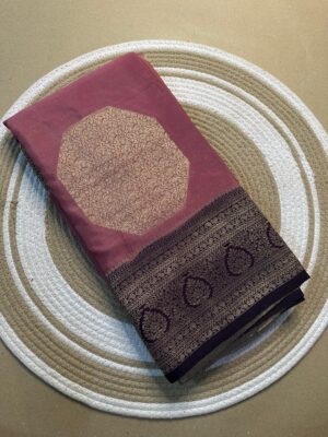 Latest Georgette Sarees With Contrast Blouse (3)