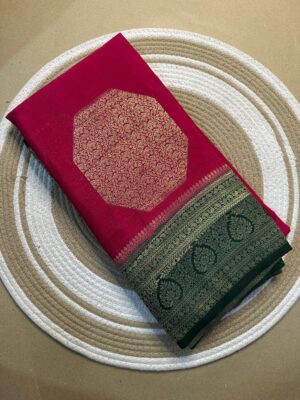 Latest Georgette Sarees With Contrast Blouse (4)