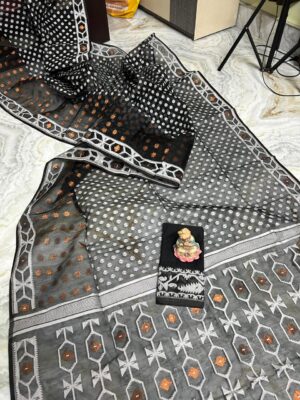 Premium Quality Dual Shade Dhakai Jamdhani Sarees (11)