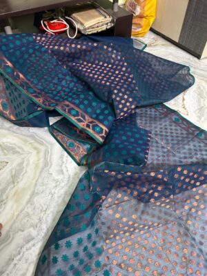 Premium Quality Dual Shade Dhakai Jamdhani Sarees (16)