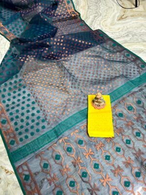Premium Quality Dual Shade Dhakai Jamdhani Sarees (17)