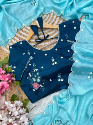 Very Soft Elegant Chinnon Fabric Sarees (3)