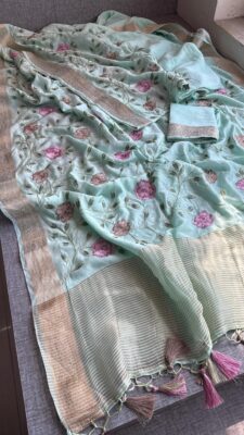 Banarasi Soft Munga Silk Sares (8)