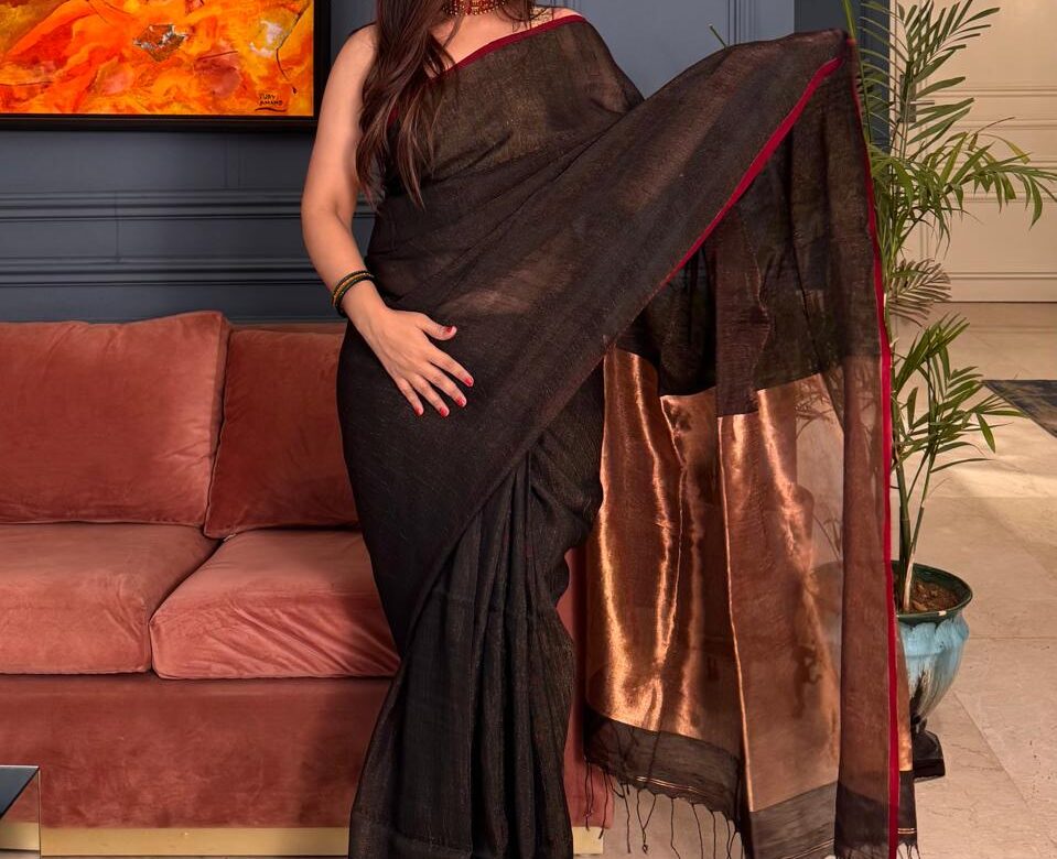 Exclusive Latest Linen Tissue Sarees (4)