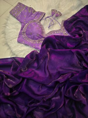 Latest Space Silk Sarees With Stitched Blouse (5)