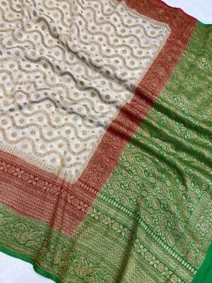 Pure Khaddi Georgette Sarees With Contrast Blouse (7)