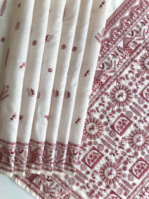 Beautiful Tussar Saree With Baluchar Embroided Pallu With Blouse. (16)