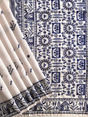 Beautiful Tussar Saree With Baluchar Embroided Pallu With Blouse. (20)